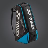 It uses heavy duty material which makes the bag durable and strong